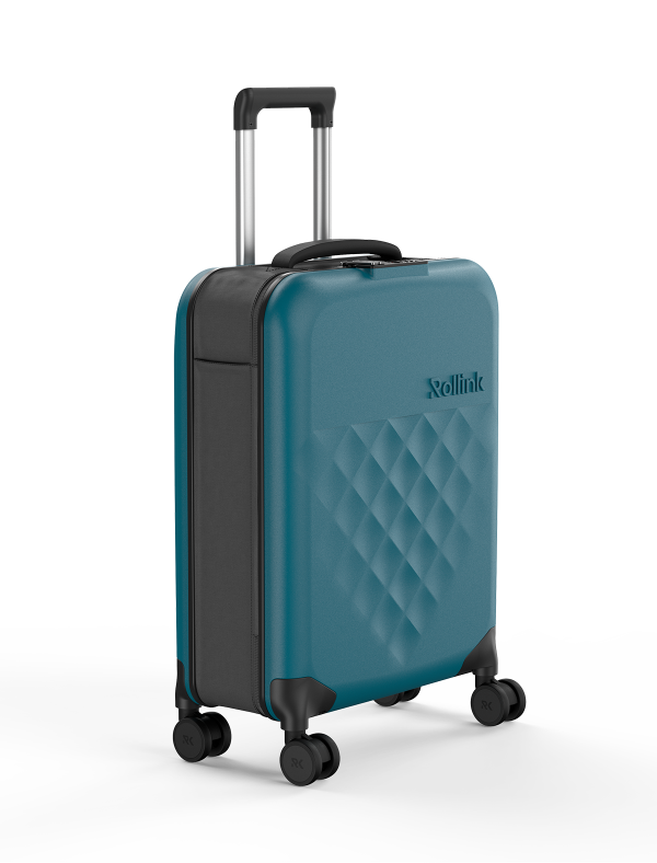 Carry-On Hard Shell Suitcase 21 in Blue, Polycarbonte by Quince